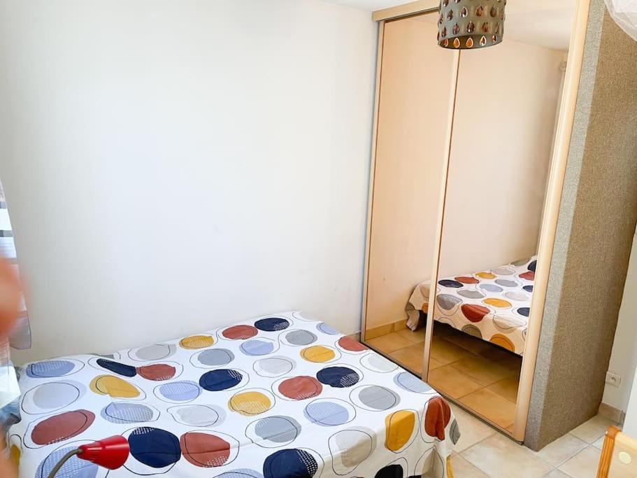 Petit Paradis . Pujaut Extérieur photo