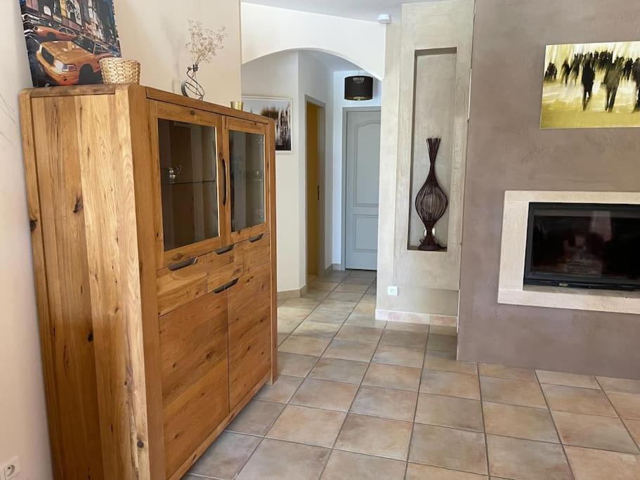 Petit Paradis . Pujaut Extérieur photo